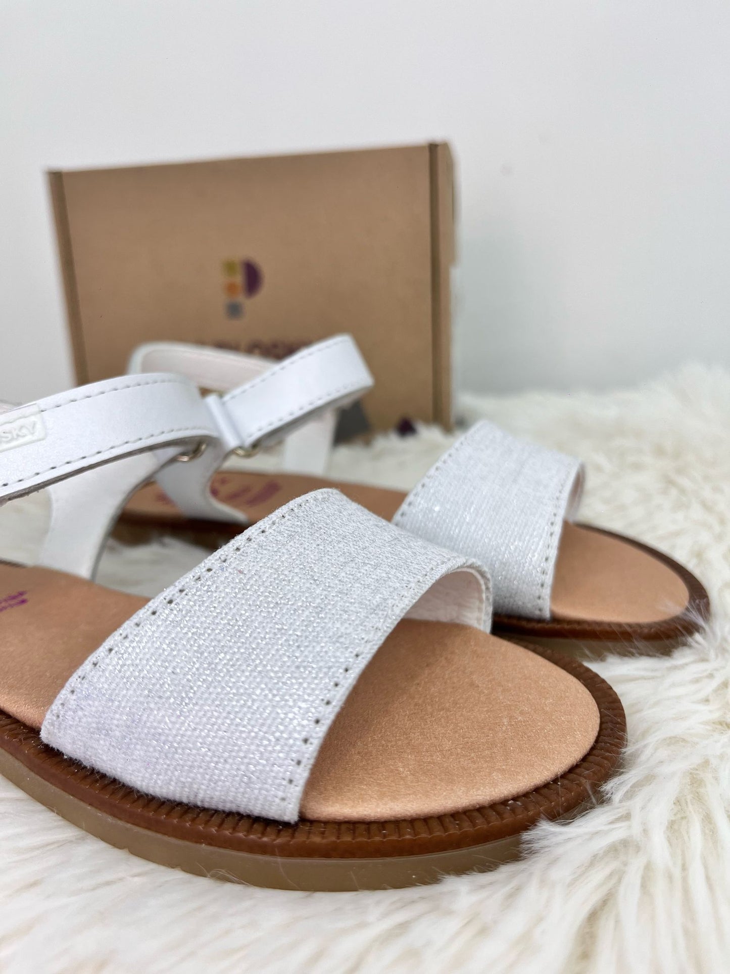 437608 PABLOSKY glitter