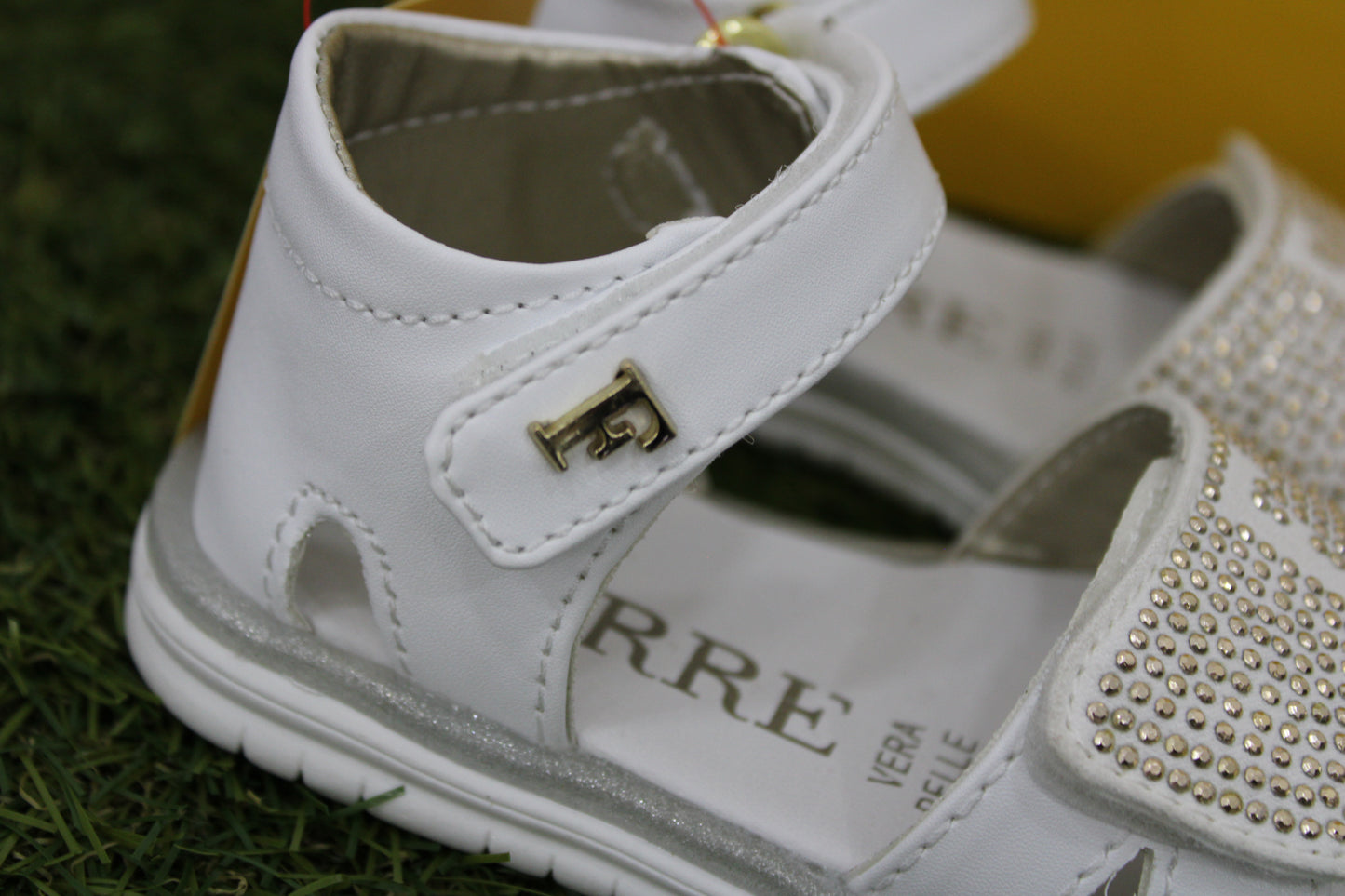 FB-550 FERRE oro