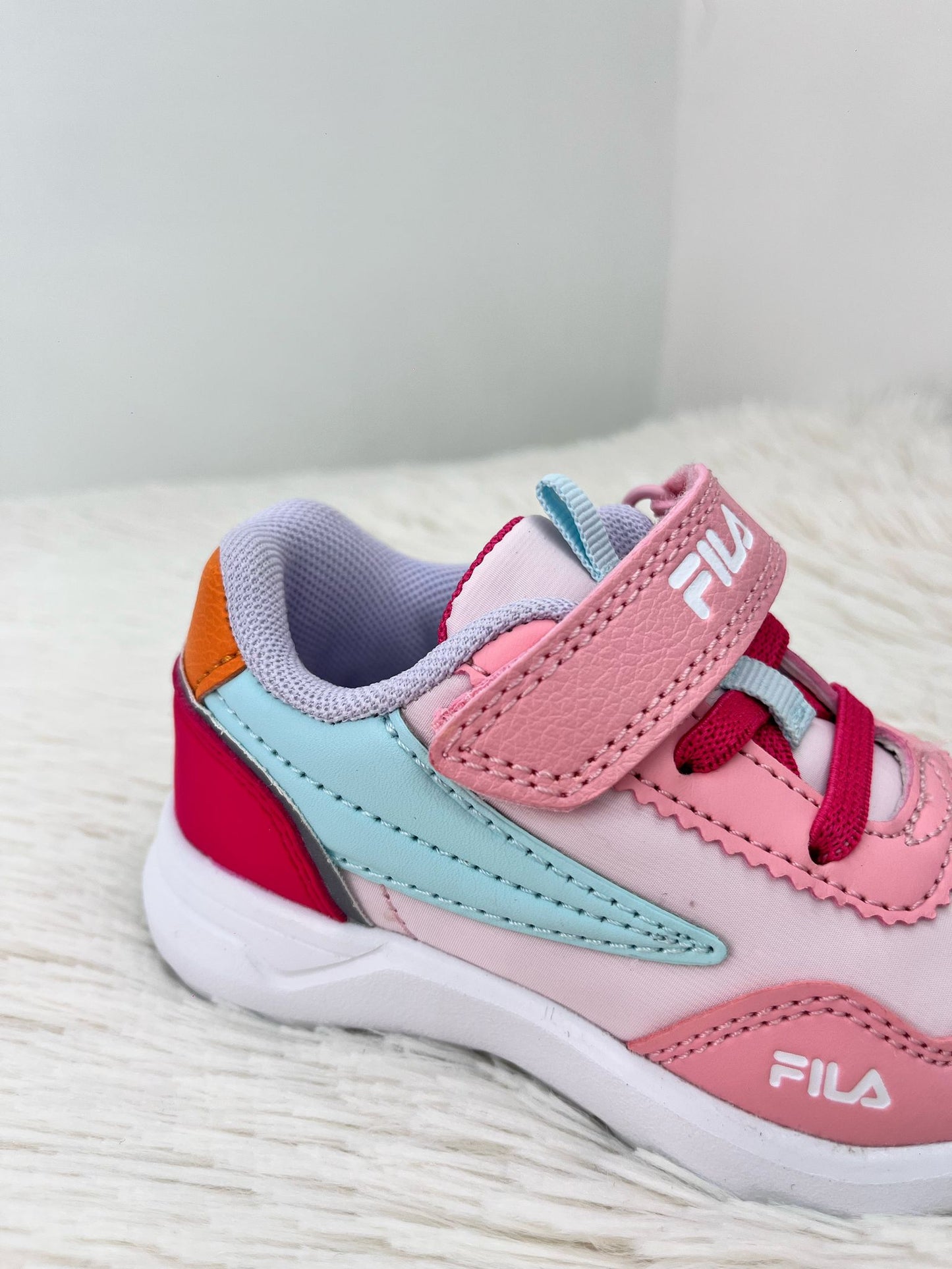 FFK0223 FILA sneakers rosa