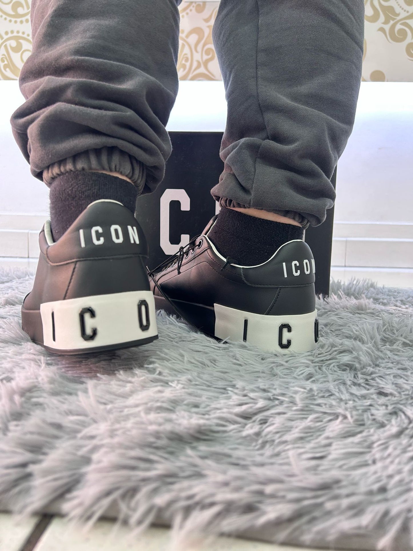 IC04750 ICON sneakers nero e bianco