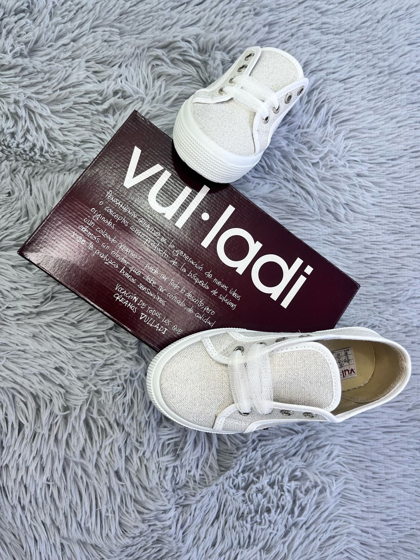 596-701 VULLADI SNEAKERS