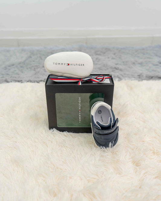33831 TOMMY HILFIGER culla