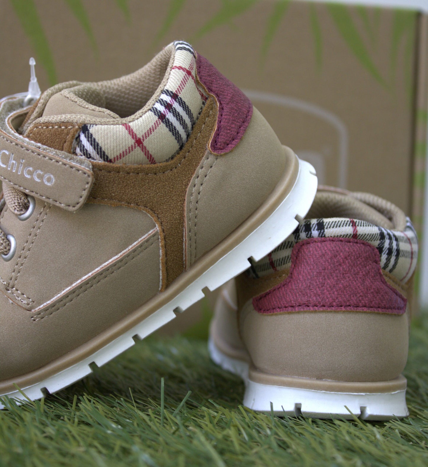 FIOMMY CHICCO sneakers beige