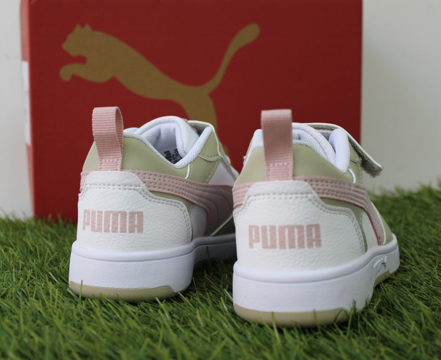 394463/397419 PUMA cappuccino/rosa