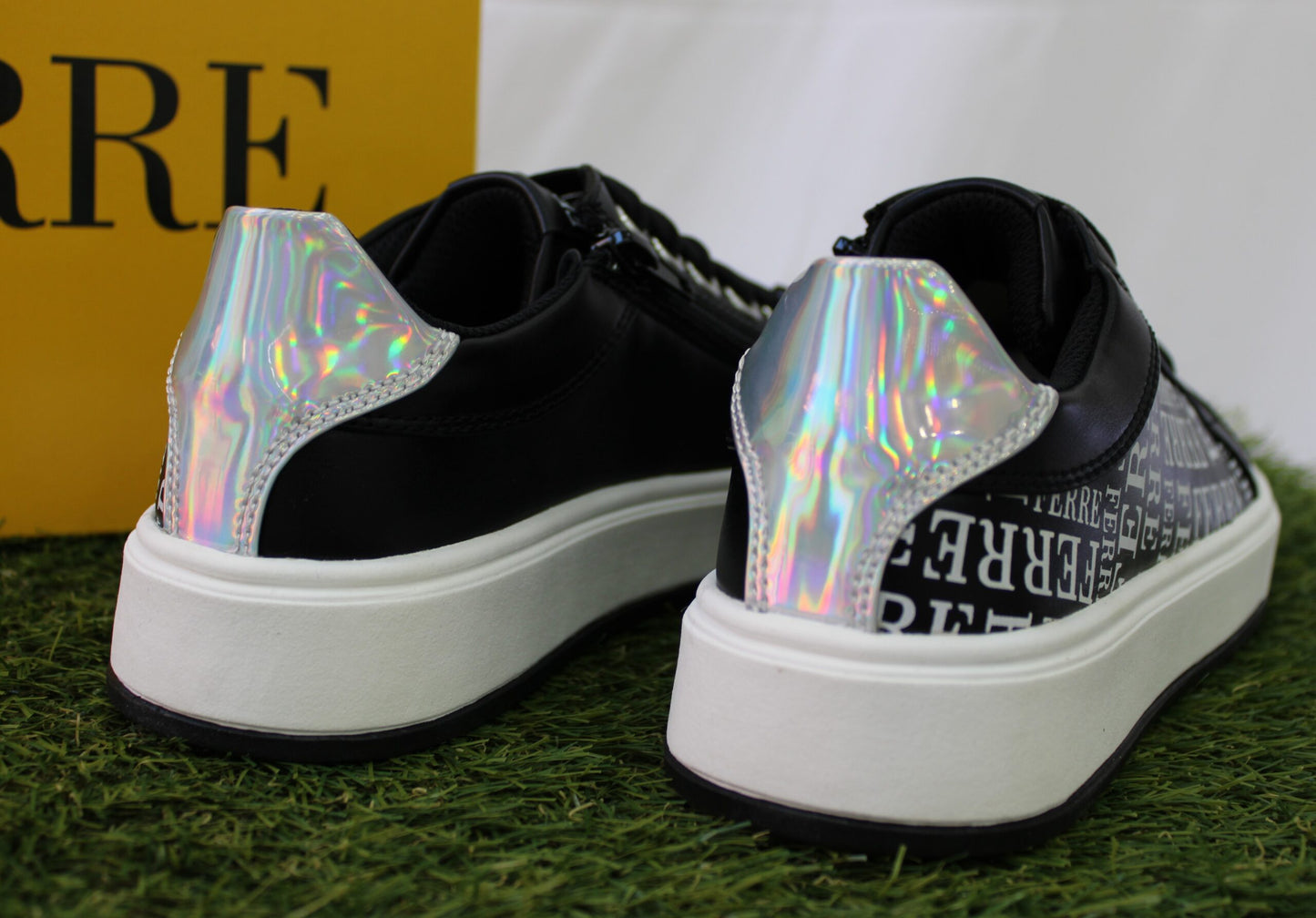 FB-212 FERRE sneakers bassa nera