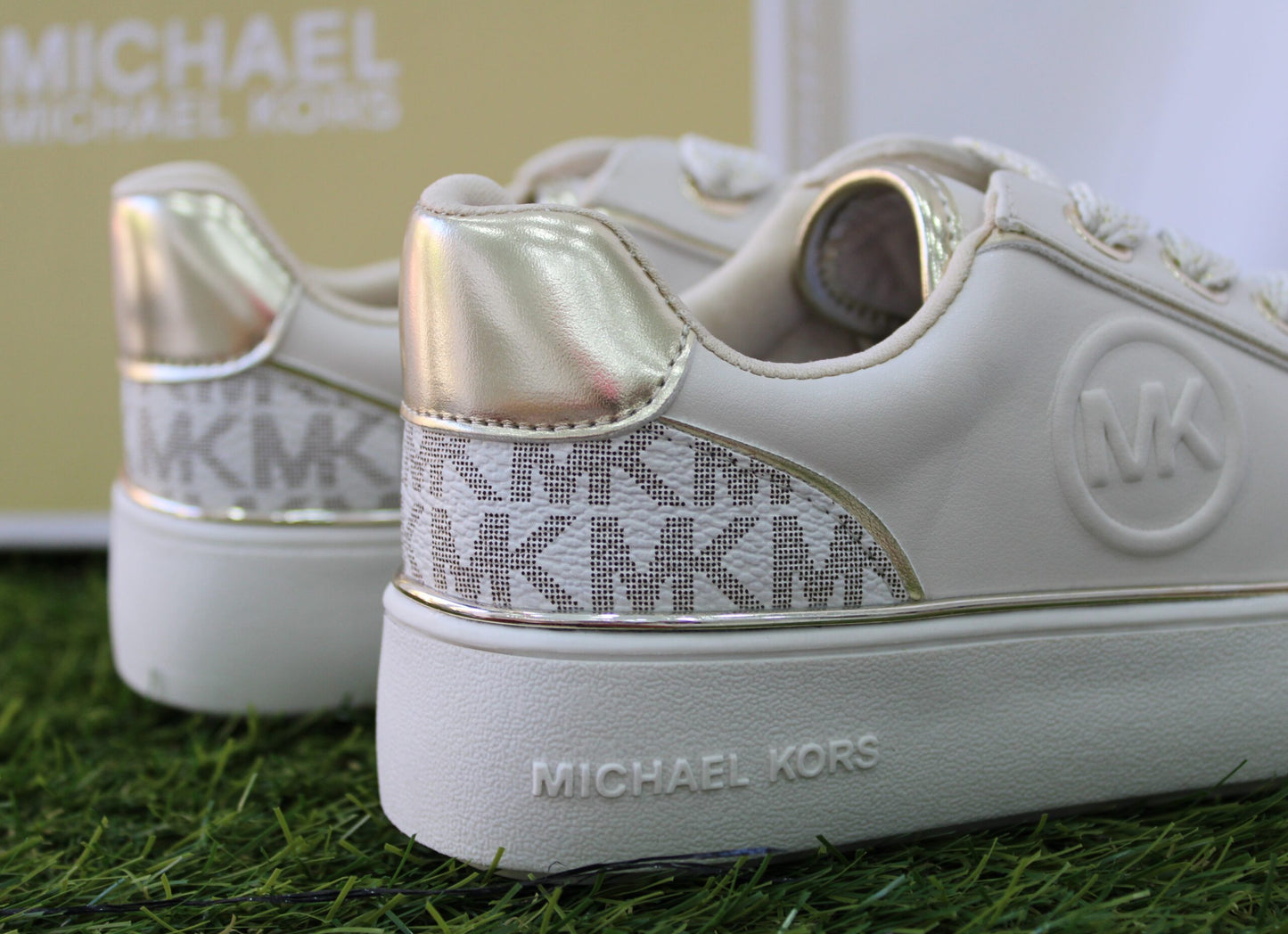 MK02731272 MICHAEL KORS