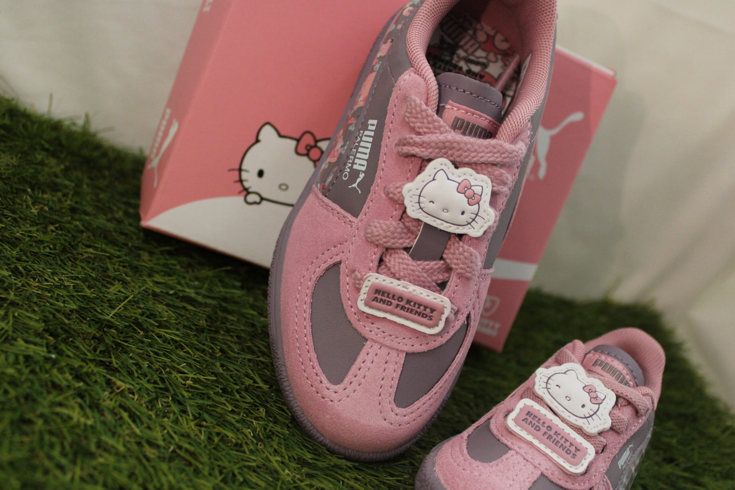 403389-01/443390-01 PUMA PALERMO hello kitty