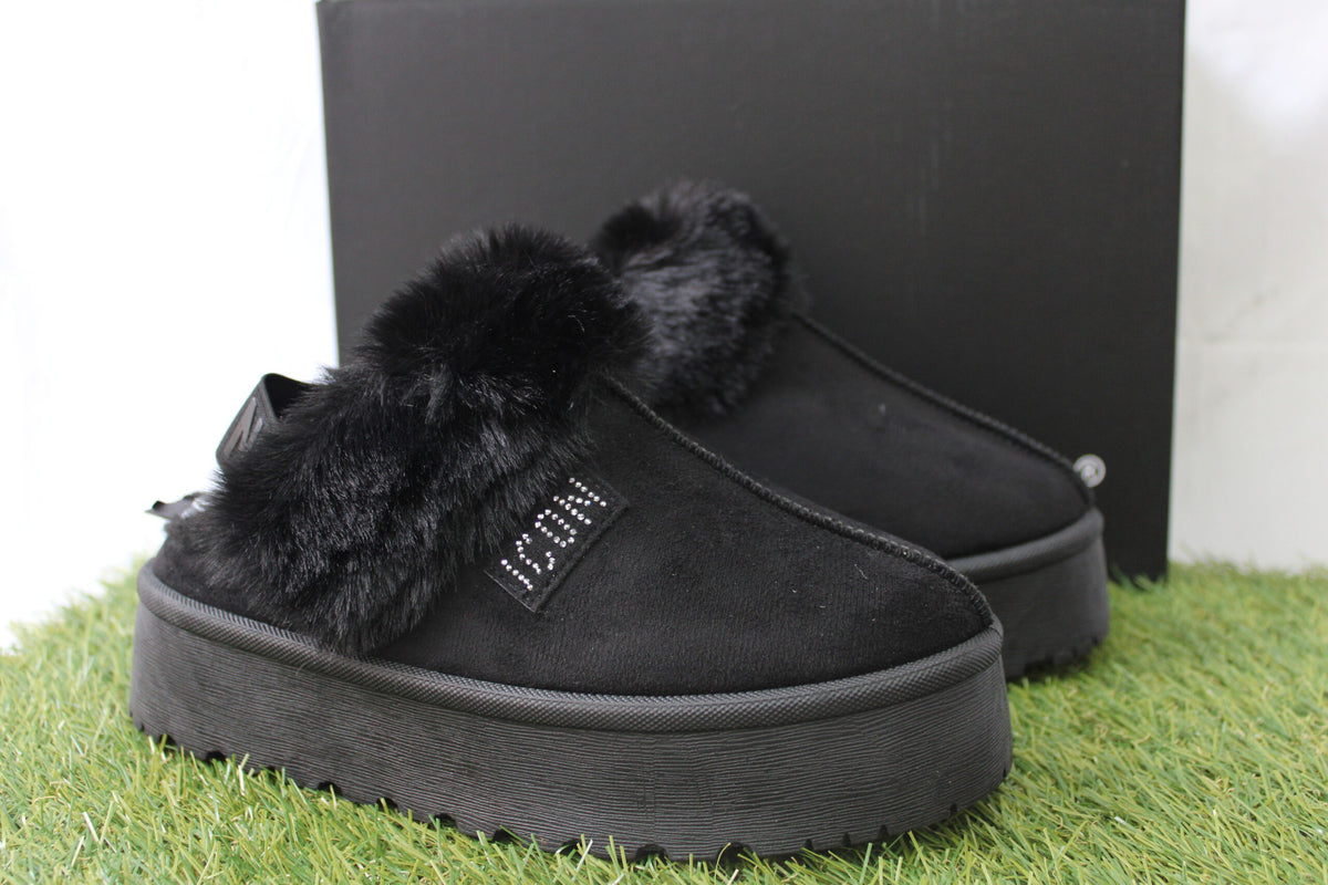 IC04679SD ICON ciaby nera