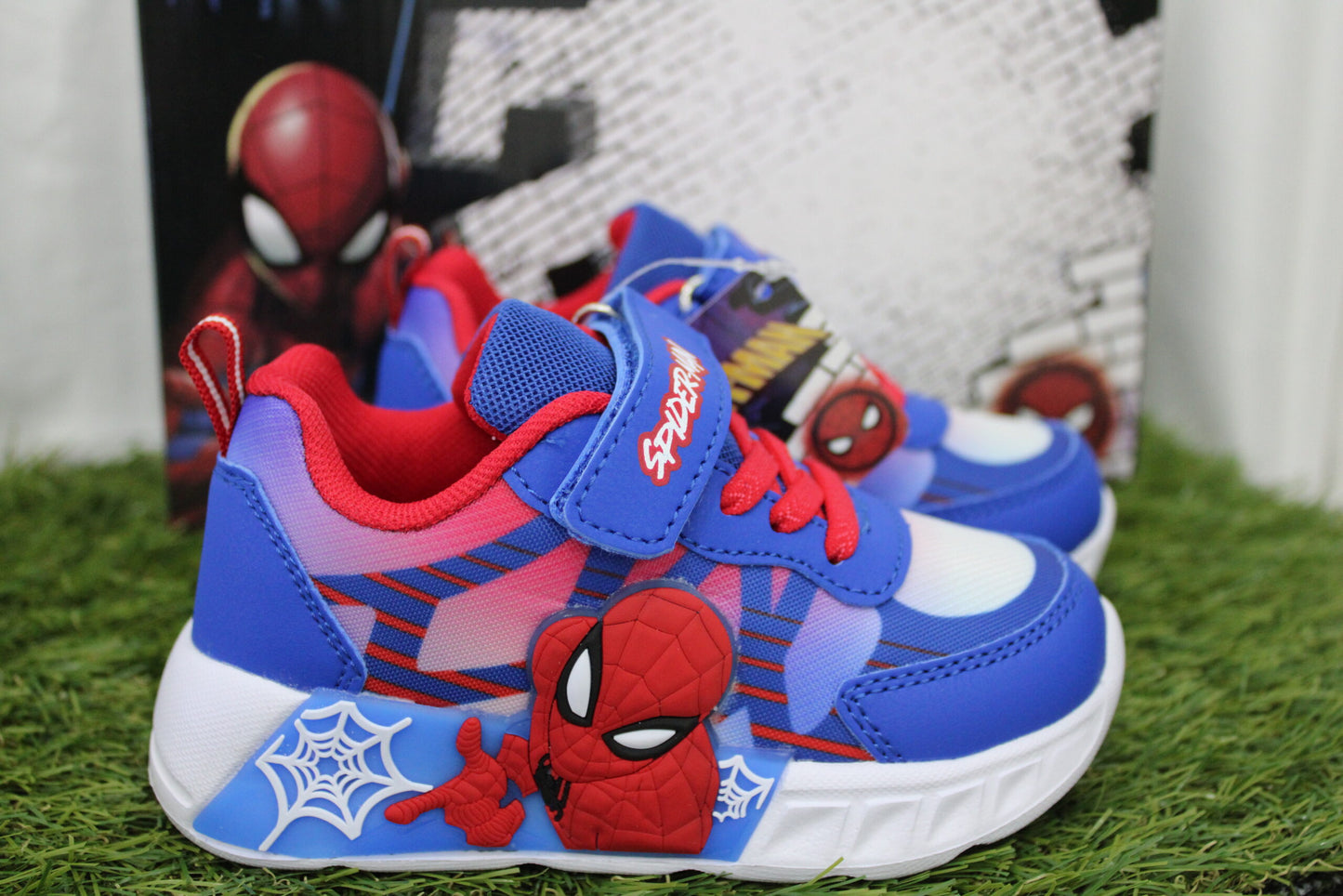 R1310628 DISNEY spiderman