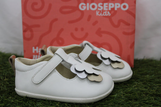 MAKINDU GIOSEPPO ballerina