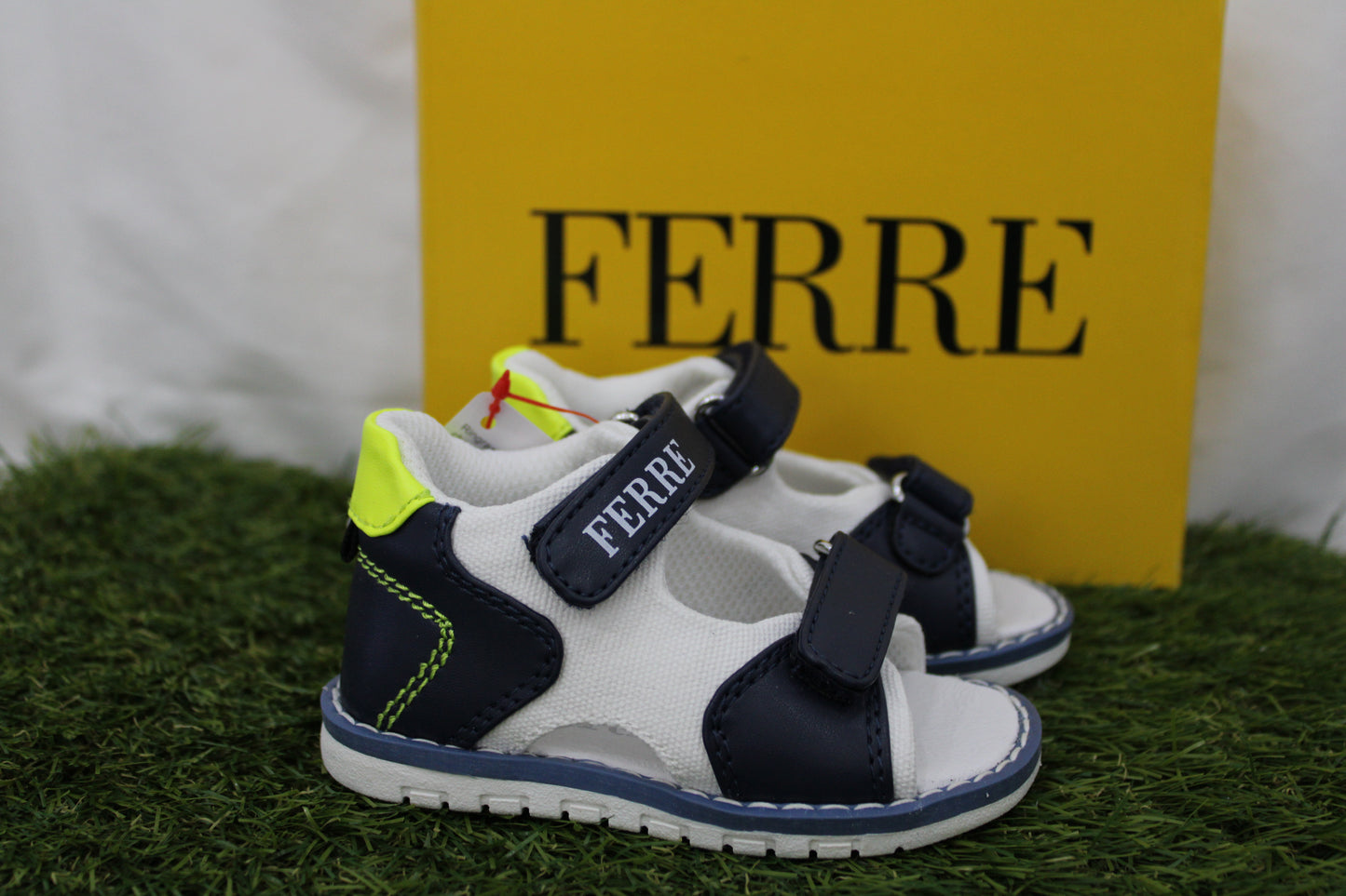 FB-561 FERRE blu