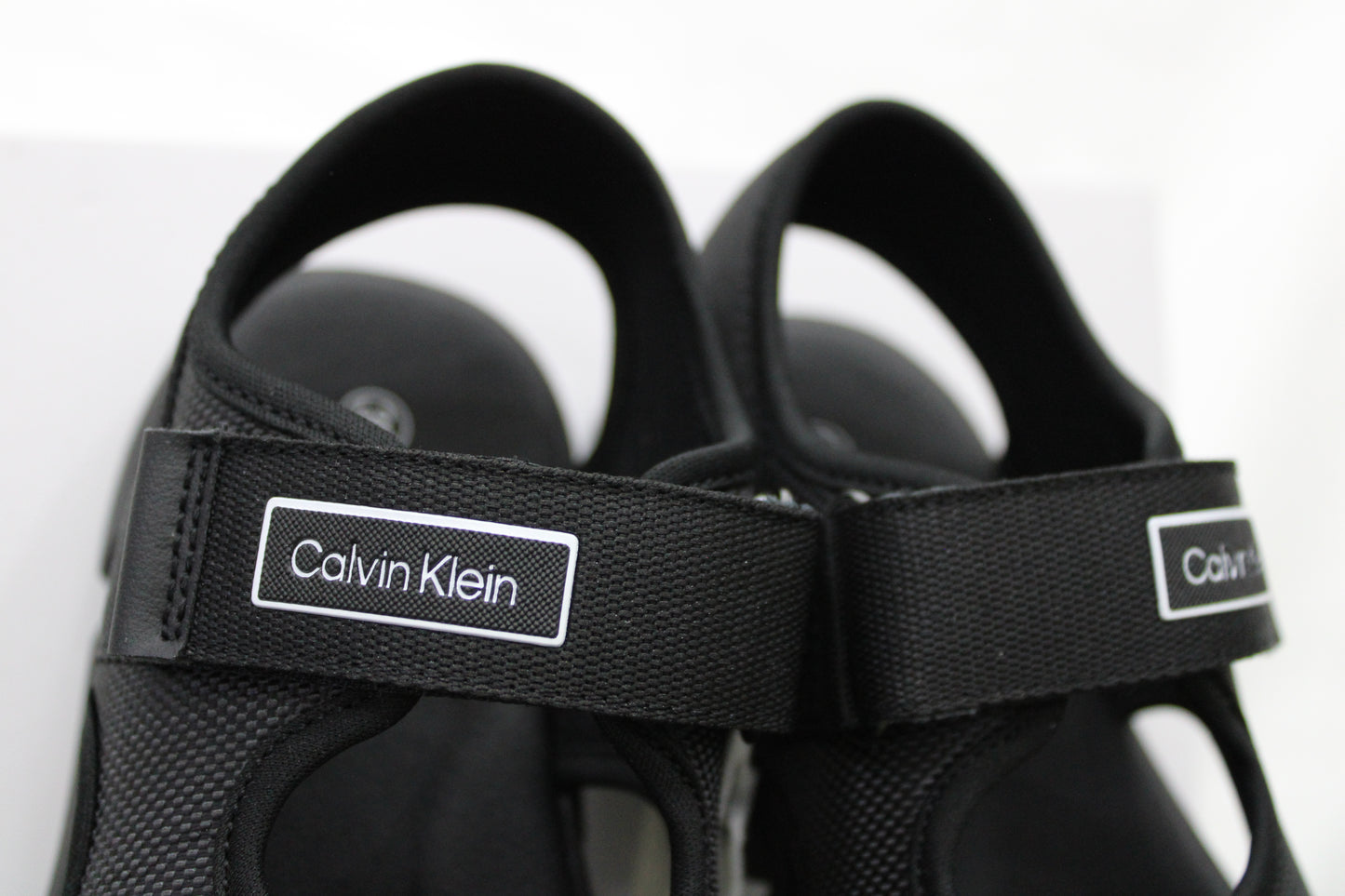 83323 CALVIN KLEIN nero