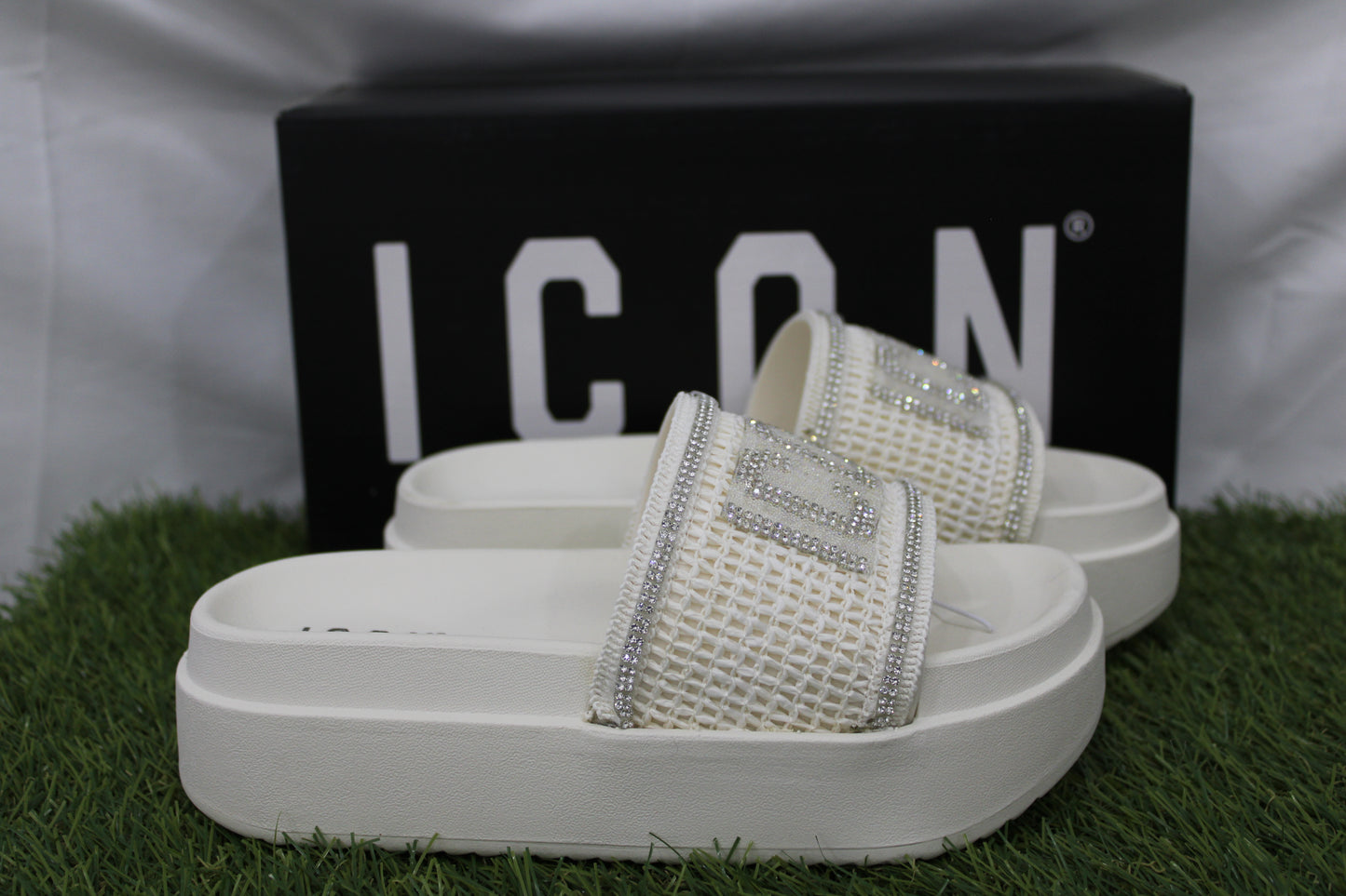 IC05777TD ICON bianca