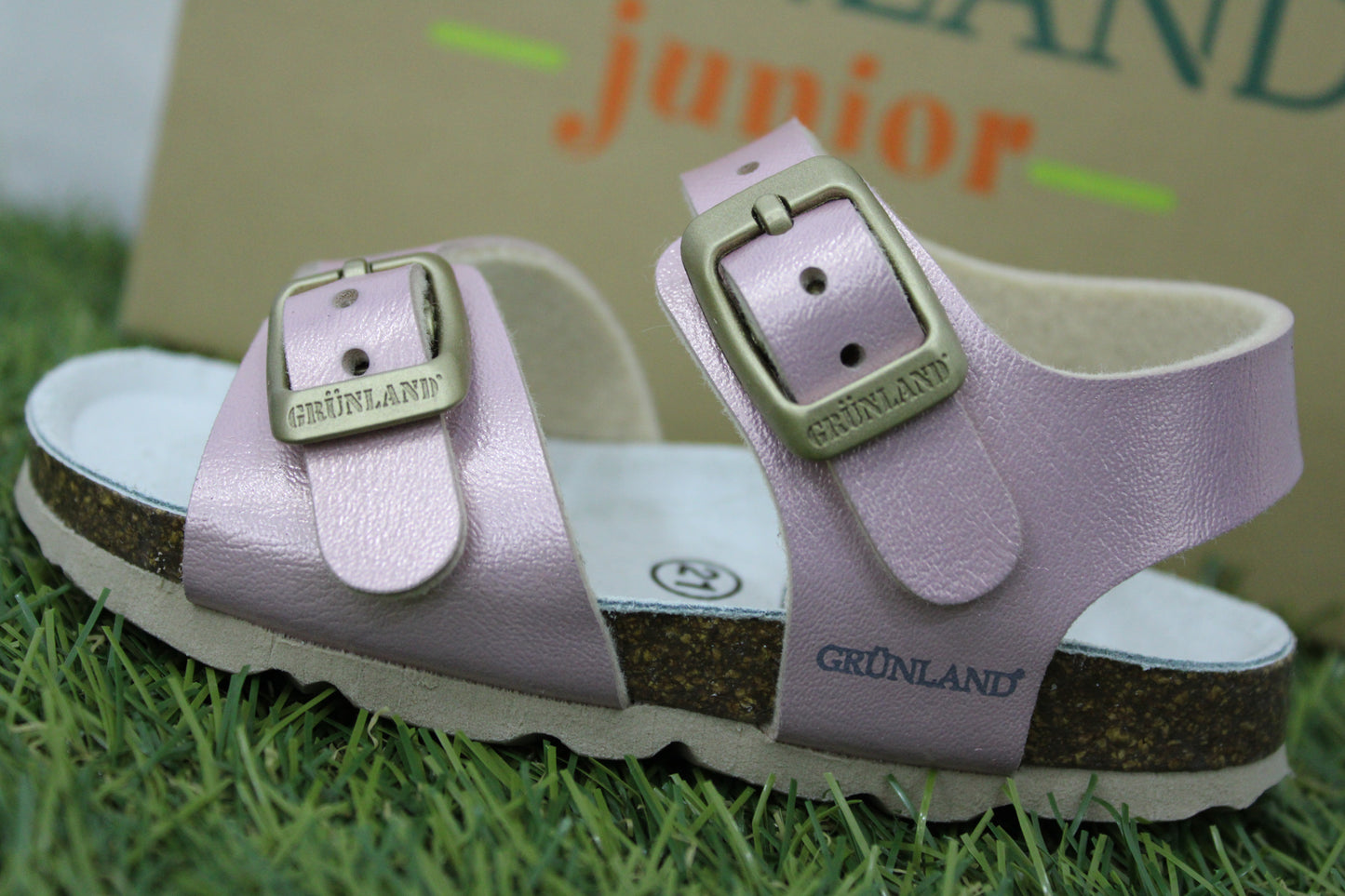 SB0392 / SB046 GRUNLAND sandalo pink