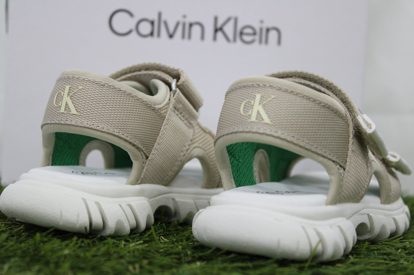 83321 CALVIN KLEIN sandalo beige