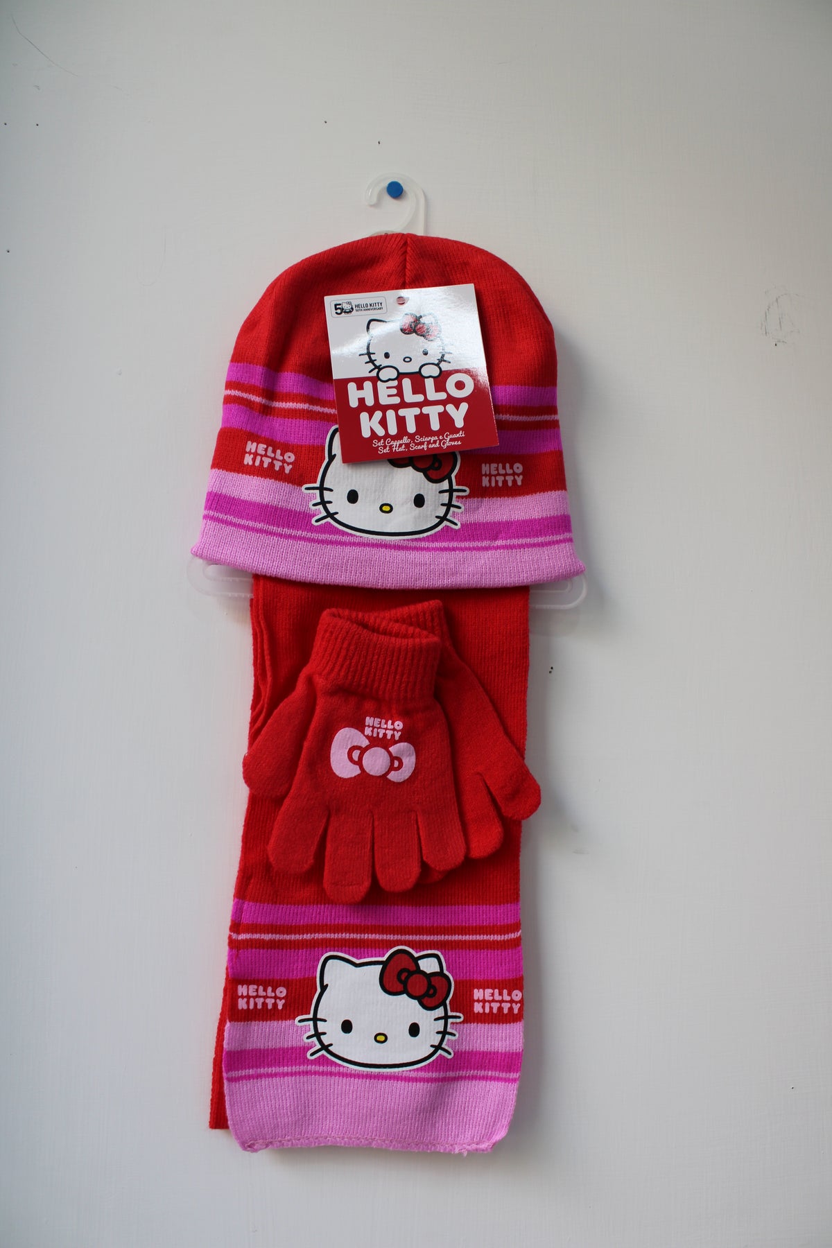 H09956 DISNEY kit cappello+sciarpa+guanti hello kitty