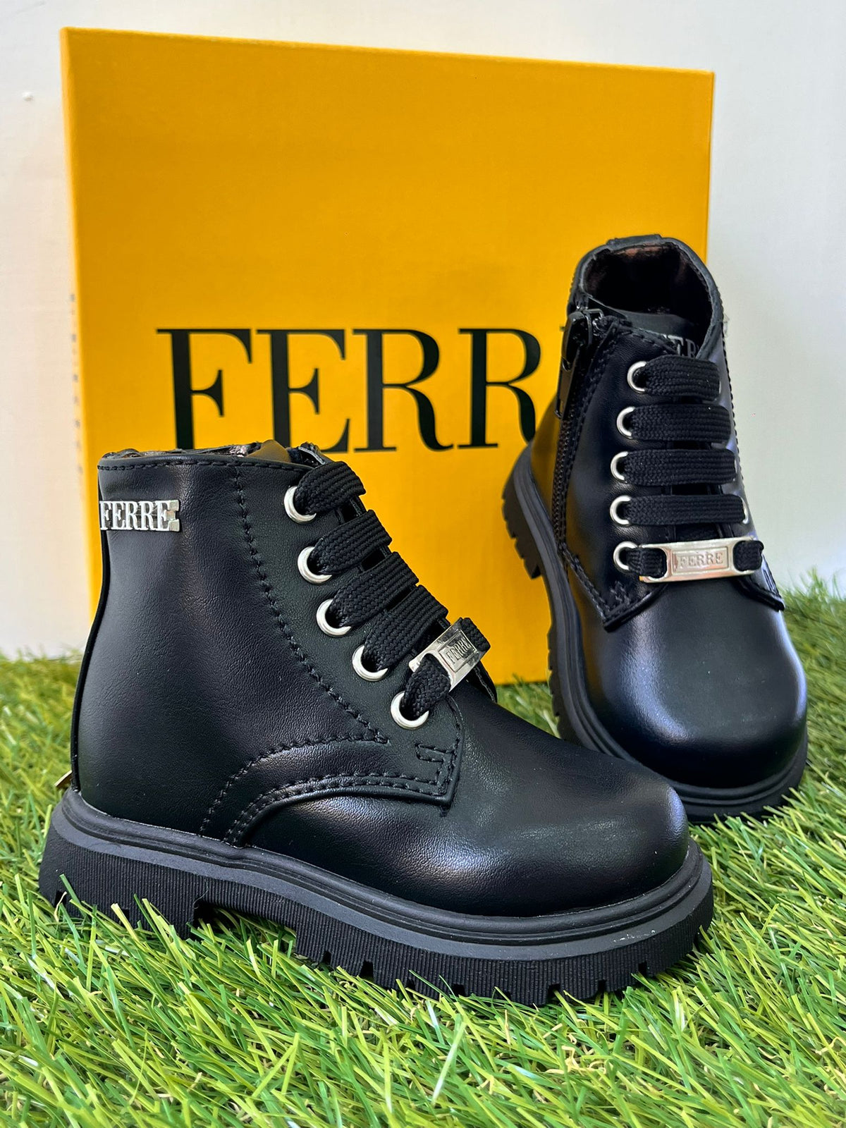 FB-320 FERRE anfibio nero