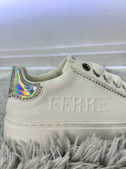 FB-071 FERRE  WHITE/SILVER DONNA