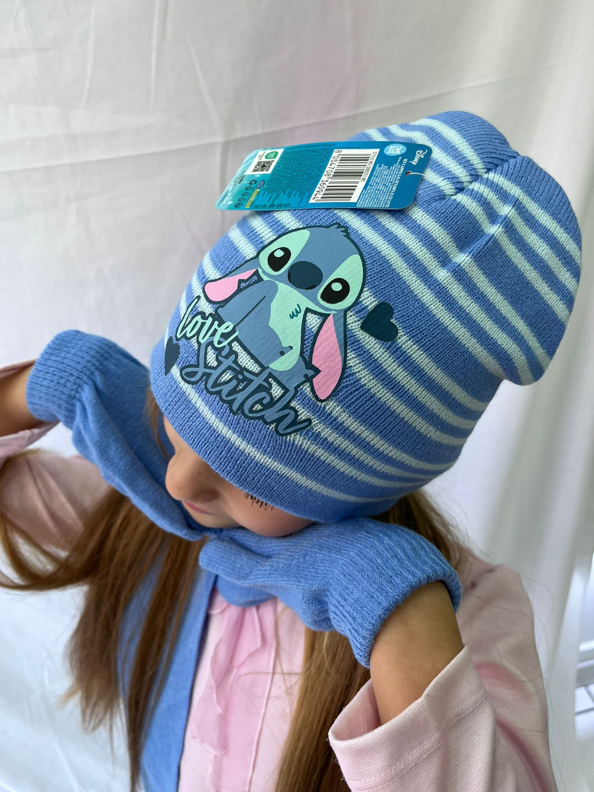 D8251 DISNEY kit cappello-sciarpa-guanti Stitch