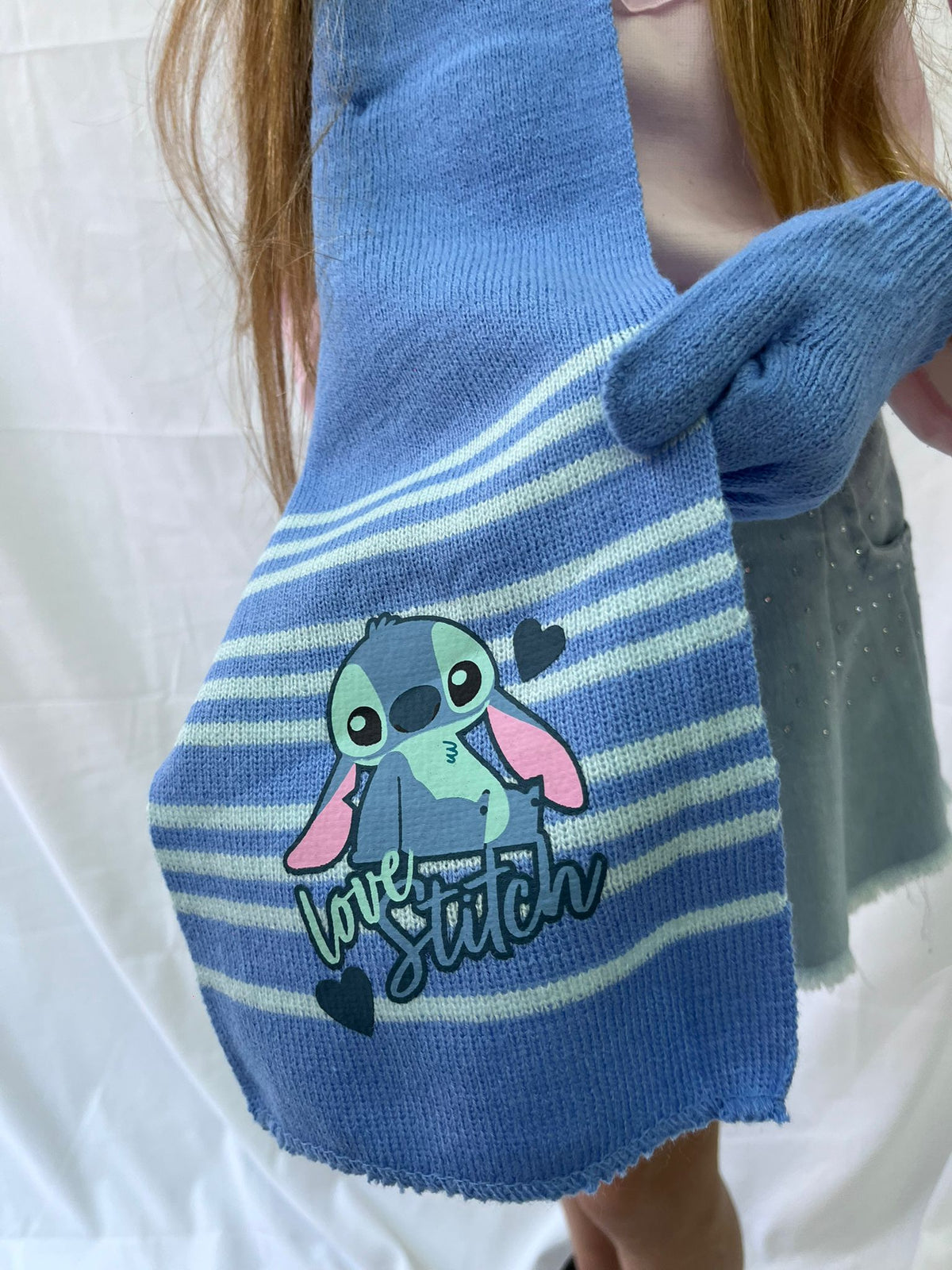 D8251 DISNEY kit cappello-sciarpa-guanti Stitch