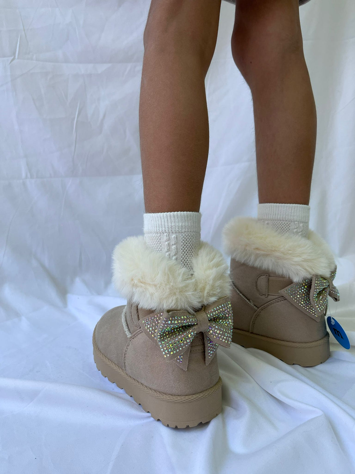 MU25304 MELANIA pelliccia beige