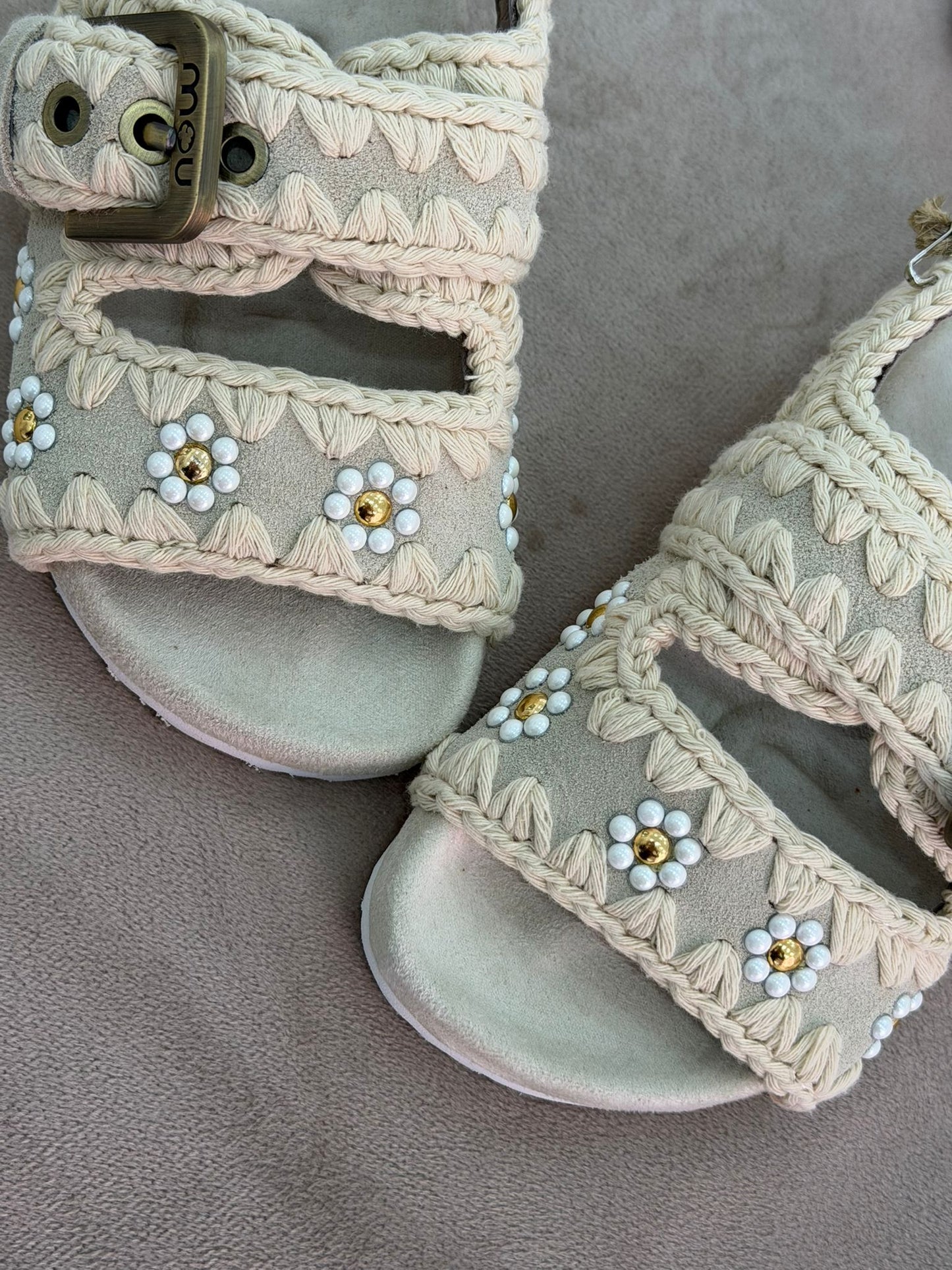 MU.SK631008A MOU sandalo bio